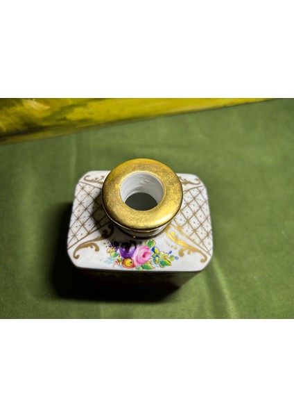 Fransız Porselen Oda Kokuluğu 10,5 cm Boyunda fiyatları