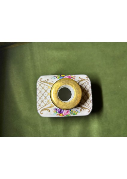 Fransız Porselen Oda Kokuluğu 10,5 cm Boyunda modelleri