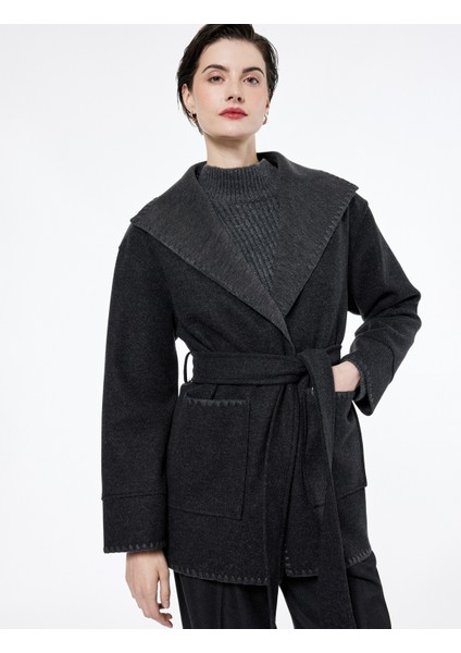 Çoban Dikiş Detaylı Kemerli Cepli Uzun Kollu Kaşe Mont