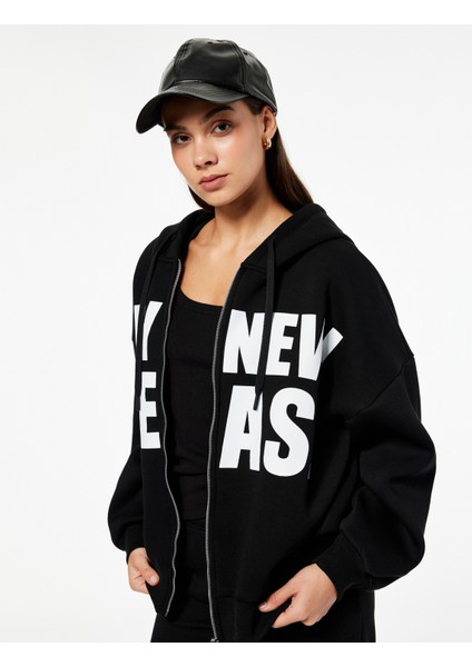 Kapüşonlu Uzun Kollu Baskılı Oversize Fermuarlı Hırka fiyatları