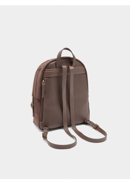 Charm'lı Basic Sırt Çantası fırsatları