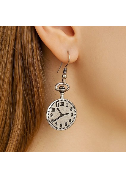 Köstekli Saat Şekilli Kadın Küpe Çift Adet Gümüş Kaplama El Yapımı Küpe