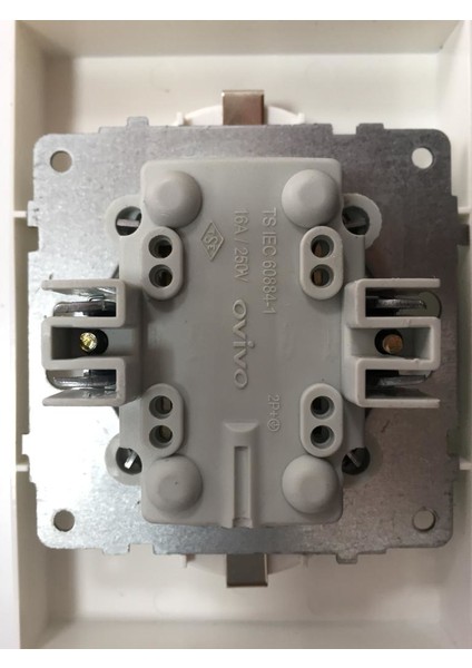 Grano Beyaz İkili Topraklı Priz Çerçeveli modelleri