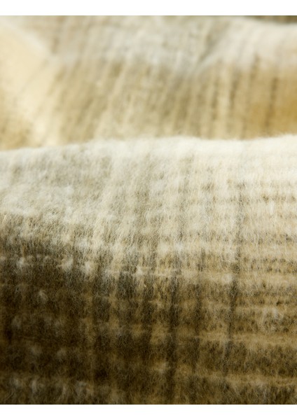 Desenli Püsküllü Uzun Atkı modelleri