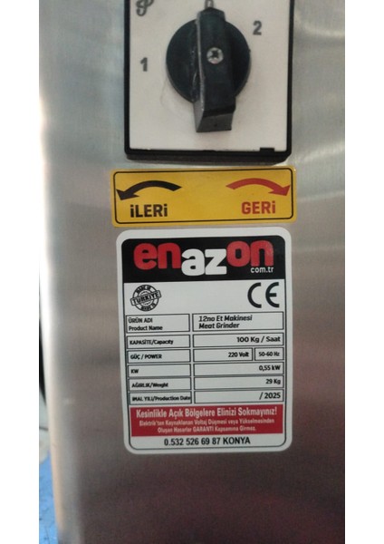 12 No Et Kıyma Makinesi (1 Adet Yedek Bıçak, 1 Adet Yedek Süzgeç , 1 Adet Sucuk Aparatı ve 1 Adet Et Bıçağı ) fırsatları
