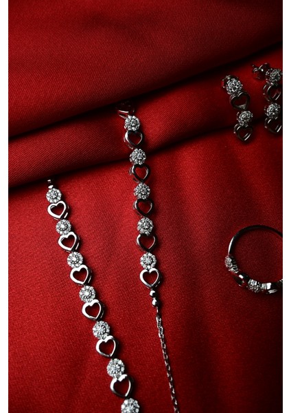 925 Ayar Gümüş Kalpli Zarif 4'lü Set fırsatları