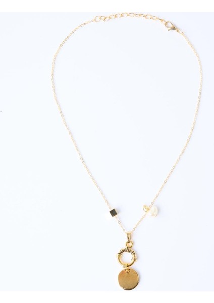 Altın Rengi Yuvarlak Figürlü Charm Detaylı Ayarlanabilir Kolye