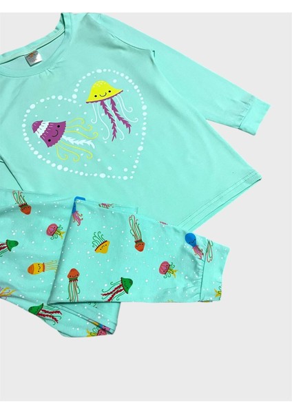 Kız Çocuk Pamuklu Su Yeşili Deniz Anası Desenli Mevsimlik Uzun Kollu Pijama Takımı fiyatları