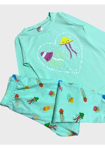 Kız Çocuk Pamuklu Su Yeşili Deniz Anası Desenli Mevsimlik Uzun Kollu Pijama Takımı modelleri