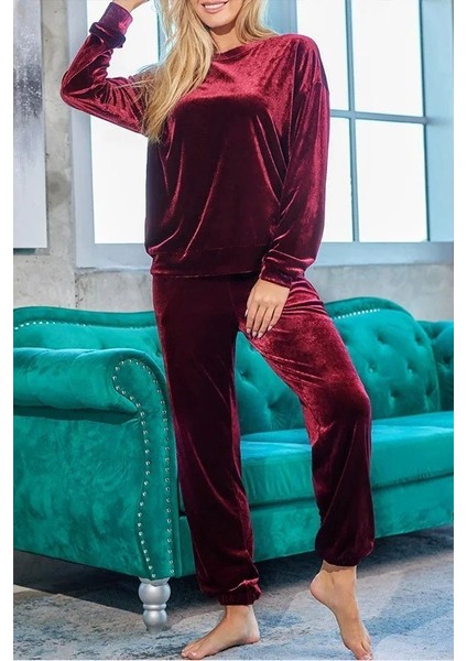 Kadın Uzun Kollu Yuvarlak Yakalı Kadife Bluz ve Pantolon Takım modelleri