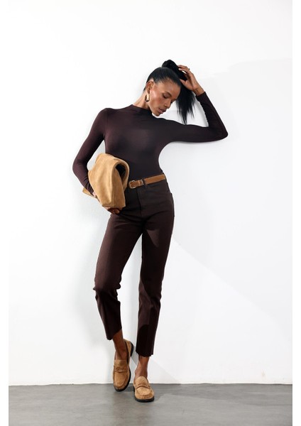 Acı Kahve Yüksek Bel Boyfit Jean modelleri