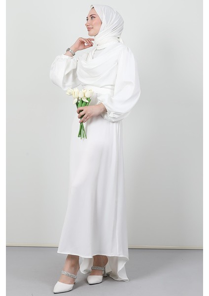 Kuyruklu Degaje Elbise Beyaz fırsatları