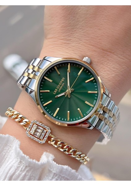 Çelik Kordonlu 3 Atm Suya Dayanıklı 2 Yıl Garantili Kadın Kol Saati BLC08323.270