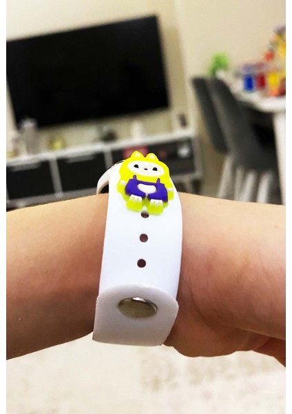 Labubu Figürlü Beyaz Renk Çocuk LED Kol Saati Dokunmatik (Akıllı Saat Değildir) SU-1238 modelleri