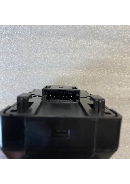 Tesla Model Y - Model 3 Sol Ön Cam Düğmesi 1081037-01-F fiyatları