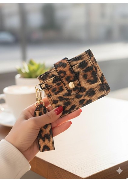 Leopar Anahtarlık ve Kartlık Detaylı Minimal Cüzdan ve Kartlık