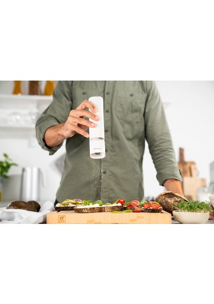 Enfinigy Elektrikli Tuz ve Karabiber Değirmeni, Seramik Değirmenli ve LED Aydınlatmalı, USB fırsatları