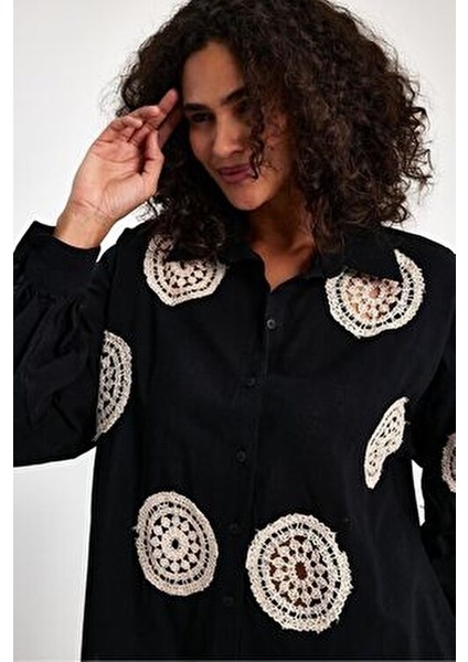 Çiçek Desenli Keten Gömlek