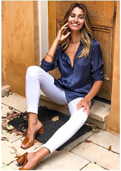 Kadın Beyaz Saten Gömlek Düz Renk Truvakar Kol Şık ve Rahat Stil fırsatları