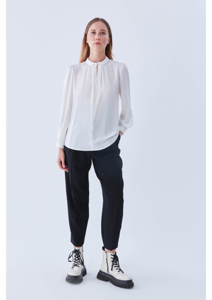 Yaka Detaylı Bluz Kemik K2113043_019 fiyatları