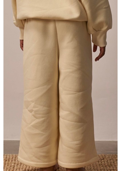 Krem Wide Leg Eşofman Altı fırsatları