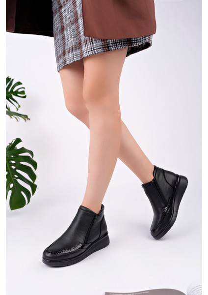 Kadın Siyah Anatomik Taban Bot fiyatları