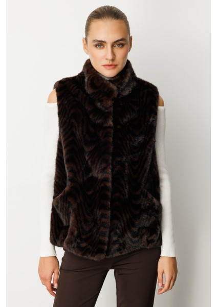 Desenli Peluş Yelek