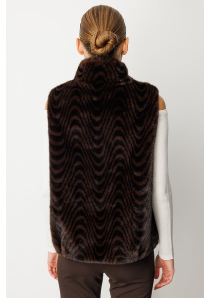 Desenli Peluş Yelek fırsatları