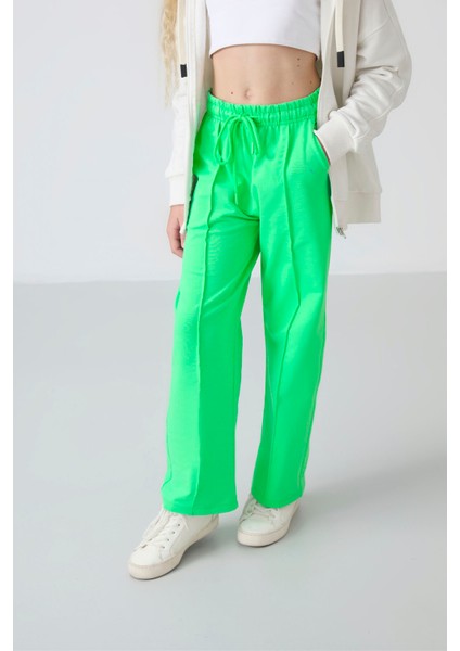 Neon Yeşil Cepli Ön Dikiş Detaylı Geniş Paça Kız Çocuk Eşofman Altı -75144 fiyatları