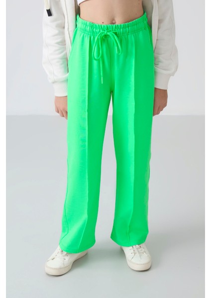 Neon Yeşil Cepli Ön Dikiş Detaylı Geniş Paça Kız Çocuk Eşofman Altı -75144 modelleri