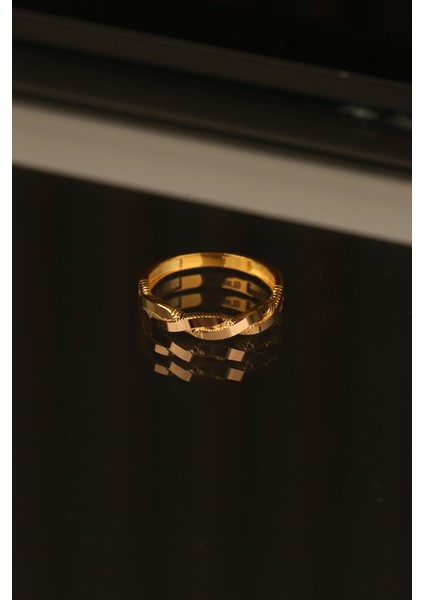 Ajda Model Altın Yüzük ÇGKY0082