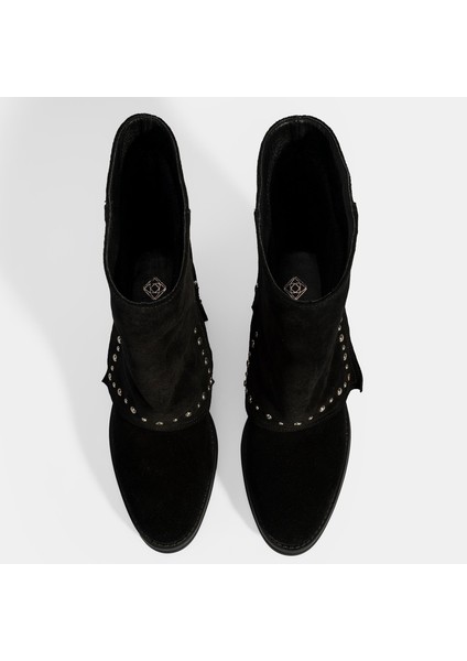 Kadın Siyah Zımba Detaylı Kalın Topuklu Süet Bot