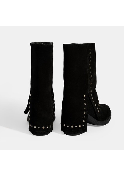Kadın Siyah Zımba Detaylı Kalın Topuklu Süet Bot