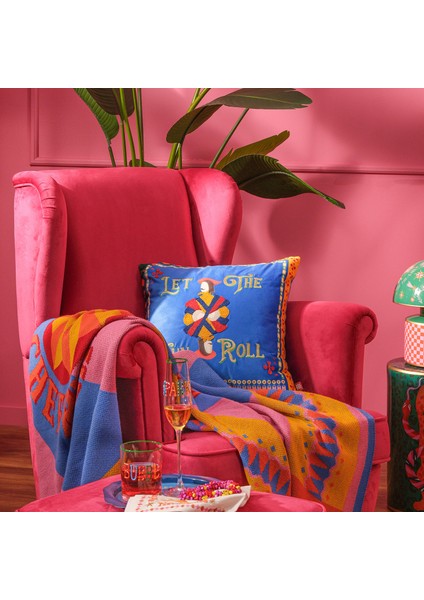 Hansı Dijital Baskılı Dolgulu Kırlent 50x50 Cm Renkli