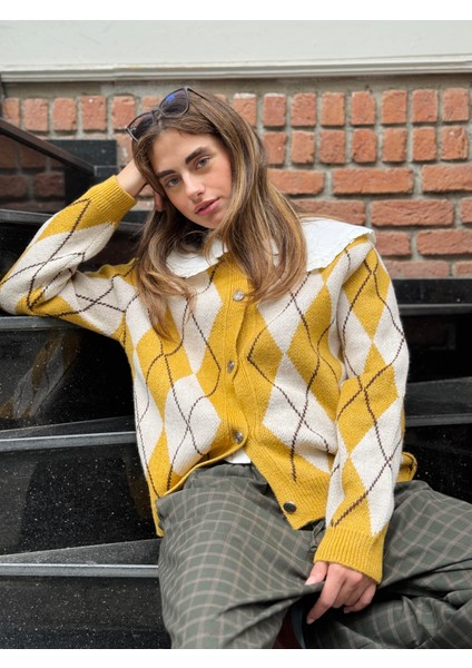 Baklava Desenli Hırka Kadın Hardal