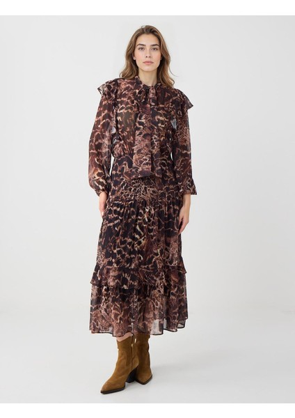Acı Kahve Boyundan Bağlı Uzun Kollu Desenli Şifon Midi Elbise