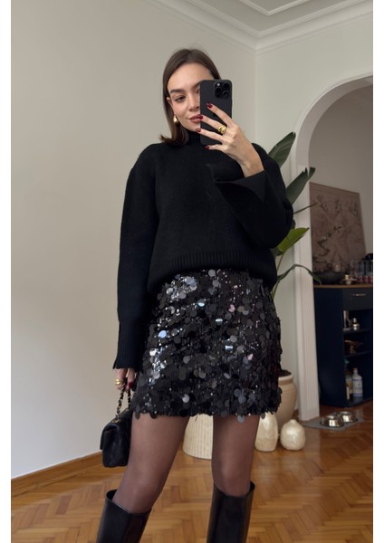 Kolları Yırtmaçlı Triko Kazak- Siyah fırsatları