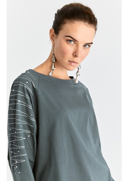 Kol İşlemeli Kadın Sweatshirt Standart Renk K2054130_089 fiyatları