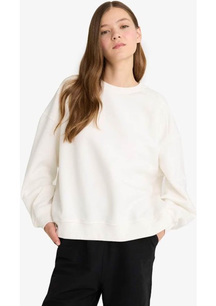 Coool Oversize Geniş Kalıp Bisiklet Yaka Kalın Kumaş Sweatshirt A4177AX25WN modelleri