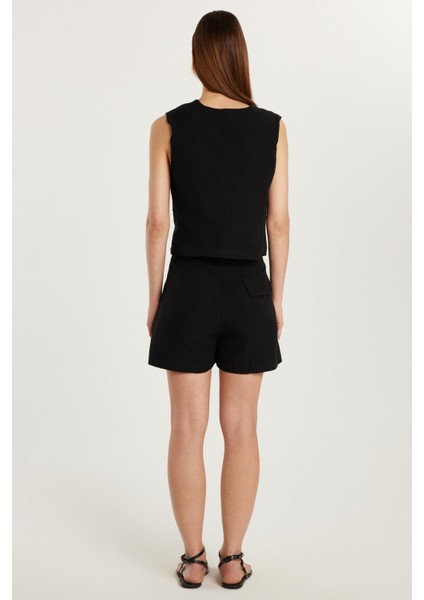 Kadın Regular Fit Klasik Kesim Sıfır Kol Kruvaze Yaka Düğmeli siyah Yelek Şort Takım indirimleri