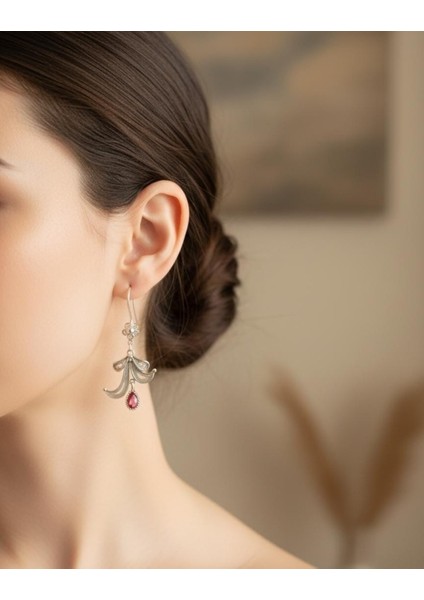 925 Ayar Gümüş Telkari Işleme Hürrem Sallantılı Küpe - Yakut Safir Zümrüt Taşlı El Yapımı Hediyelik