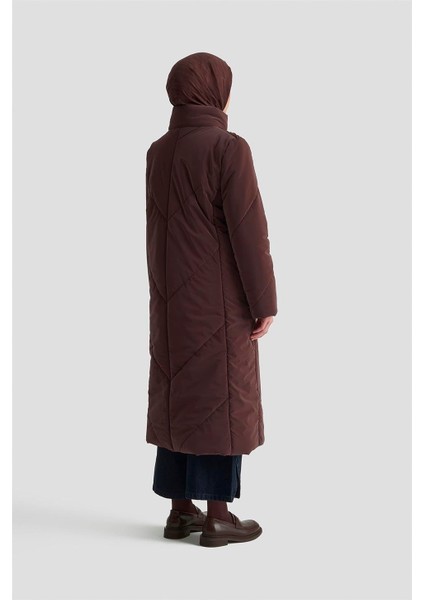 Kapitone Mont 25K7928 Bordo