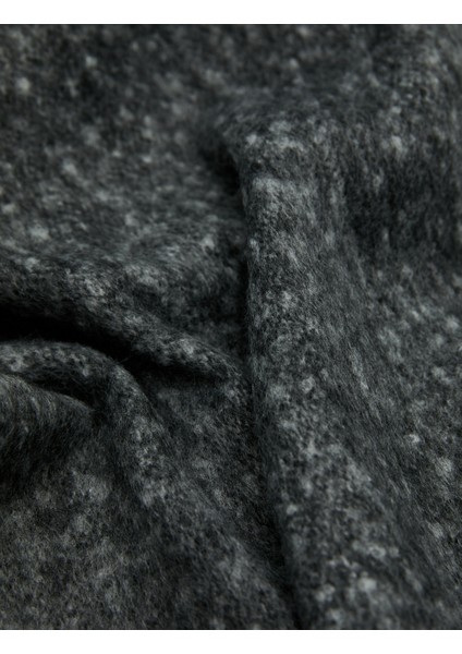 Kırçıllı Yumuşak Dokulu Püsküllü Uzun Atkı modelleri