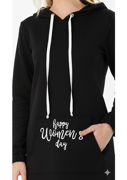 Kadın Uzun Boy Happy Women's Day Yazılı Siyah Kapüşonlu Cepli Elbise fiyatları
