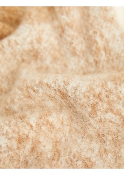 Püsküllü Yumuşak Dokulu Renk Bloklu Uzun Atkı modelleri