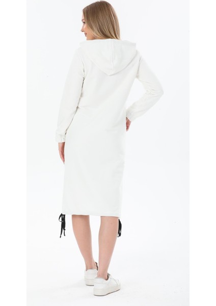 Kadın Uzun Boy Happy Women's Day Yazılı Beyaz Kapüşonlu Cepli Elbise fırsatları