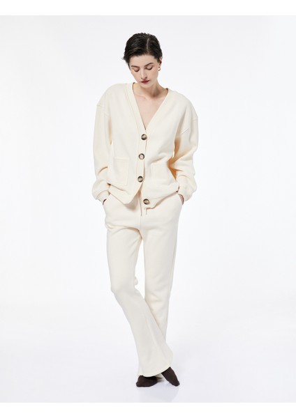 V Yaka Uzun Kollu Rahat Kesim Cepli Triko Pijama Üstü