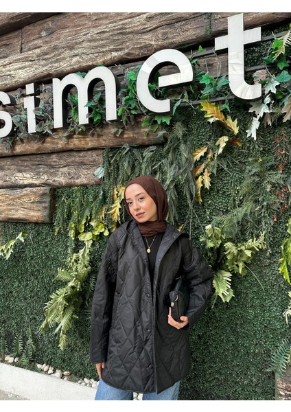 Oversize Kapüşonlu Kapitone Mont fiyatları