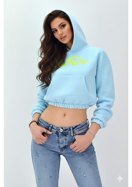 Kadın Neon Christian Drop Yazılı Kapüşonlu Crop Kesim Mavi Sweatshirt Nakış Işlemeli