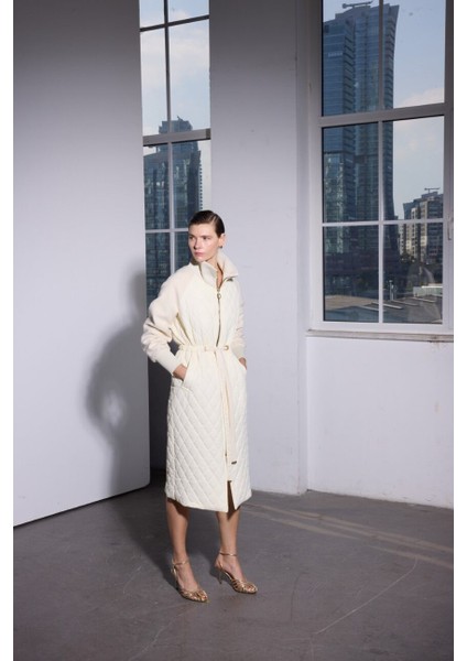 4960 Velure Kapitone Uzun Mont modelleri